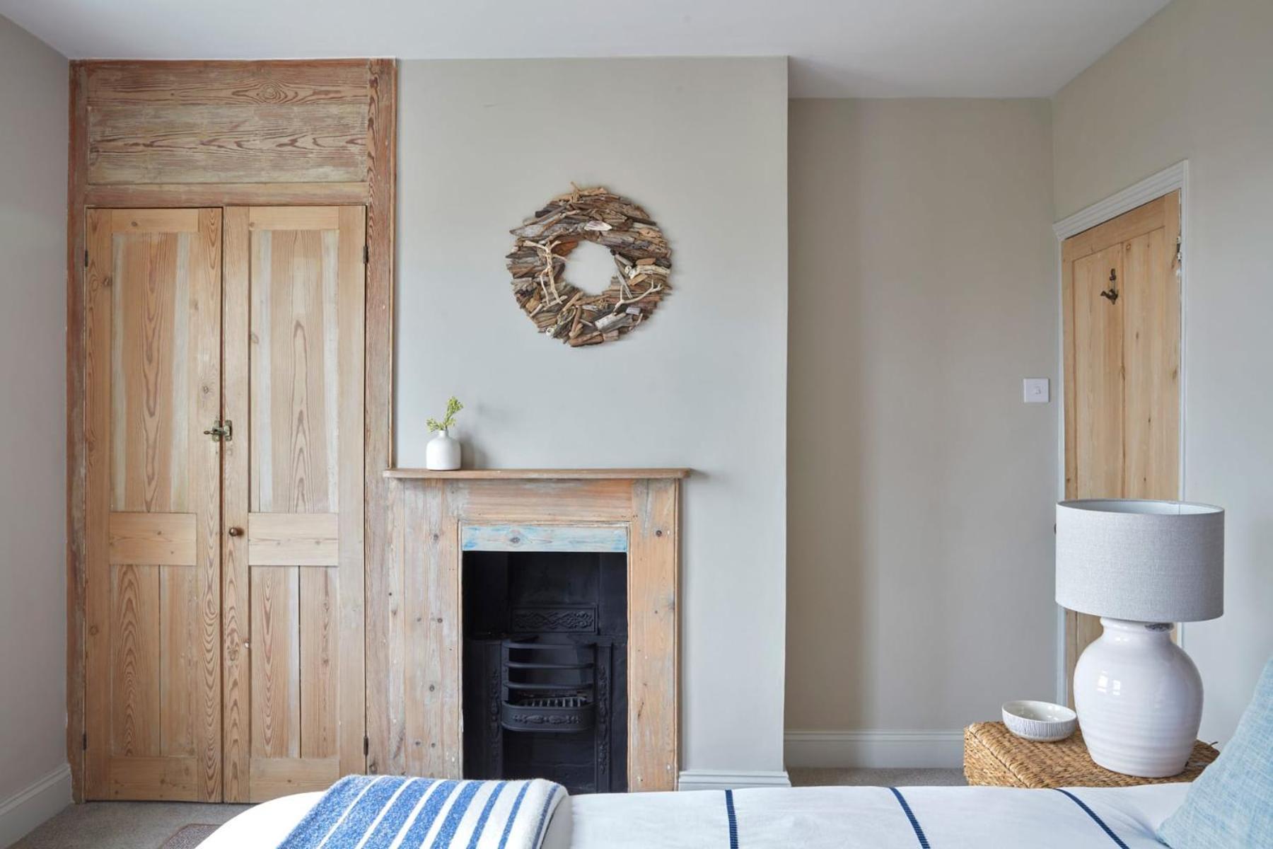 Bosun Cottage - Boutique Retreat On The Beach دييْل المظهر الخارجي الصورة