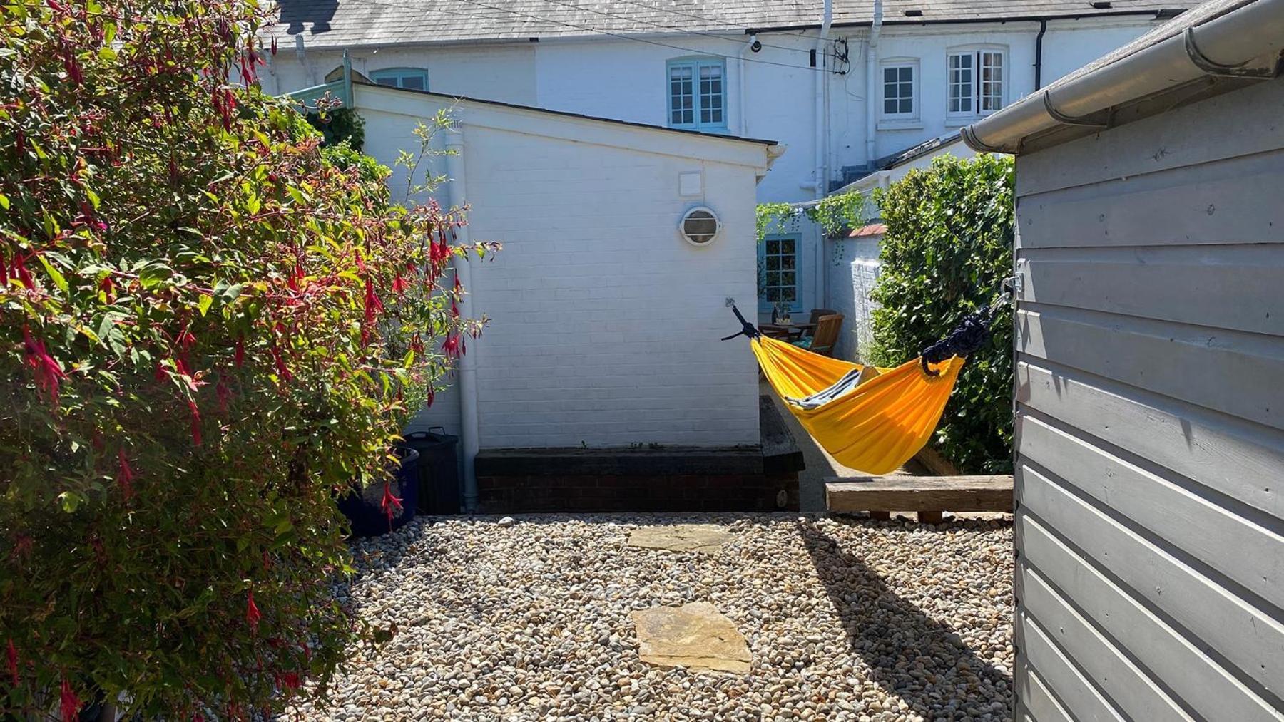 Bosun Cottage - Boutique Retreat On The Beach دييْل المظهر الخارجي الصورة